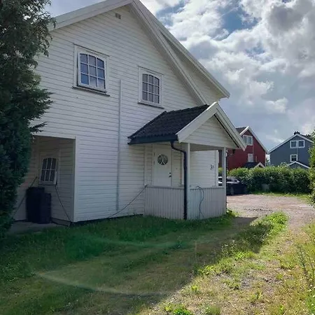 Stor I - 10 Soverom For Firma Eller Privat * Tønsberg