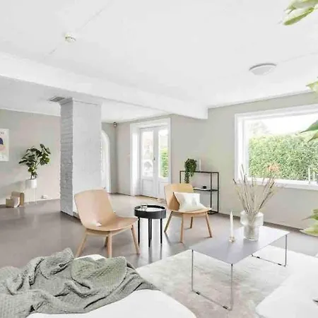 Stor I - 10 Soverom For Firma Eller Privat Tønsberg